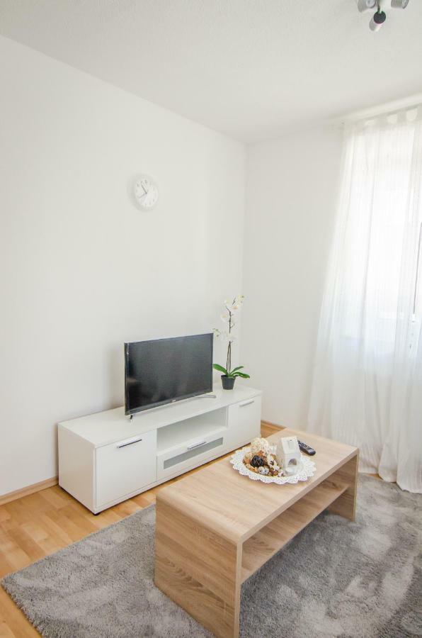Bb-Apartment Бьоблинген Екстериор снимка