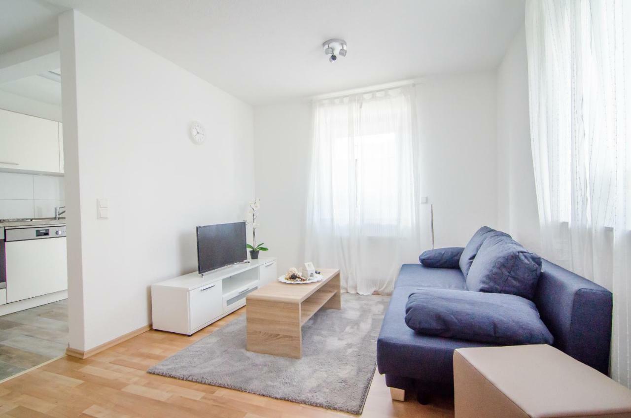 Bb-Apartment Бьоблинген Екстериор снимка